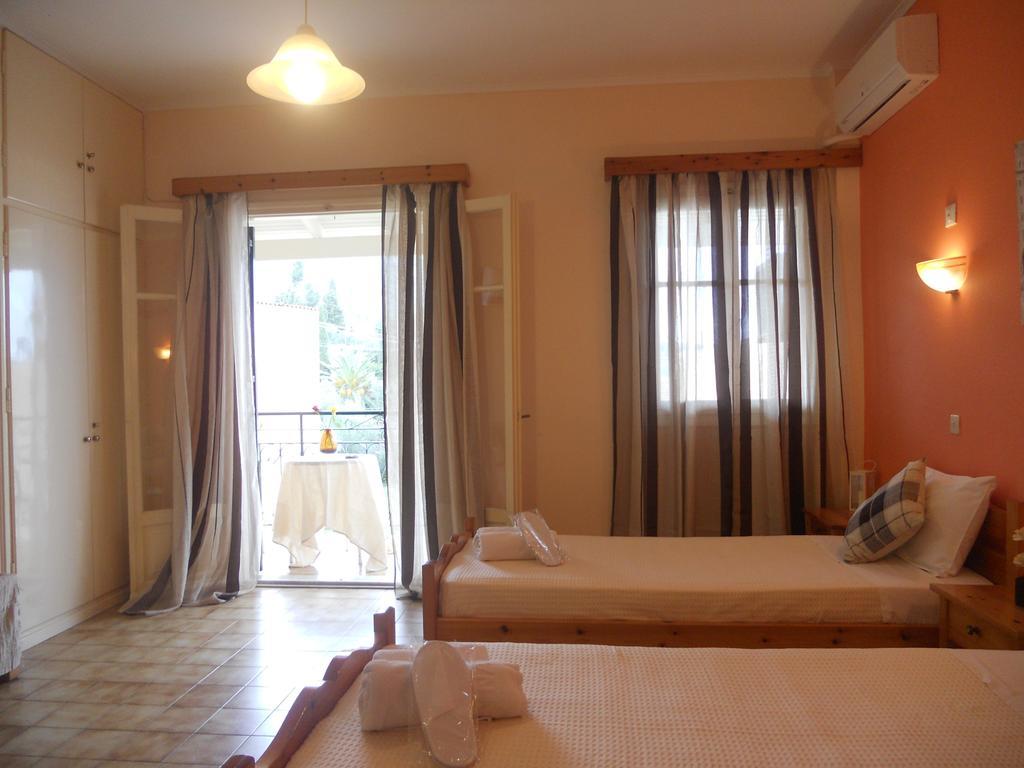 Elli Marina Studios And Apartments Benitses  Bilik gambar