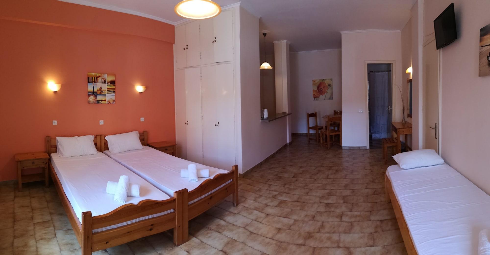 Elli Marina Studios And Apartments Benitses  Luaran gambar