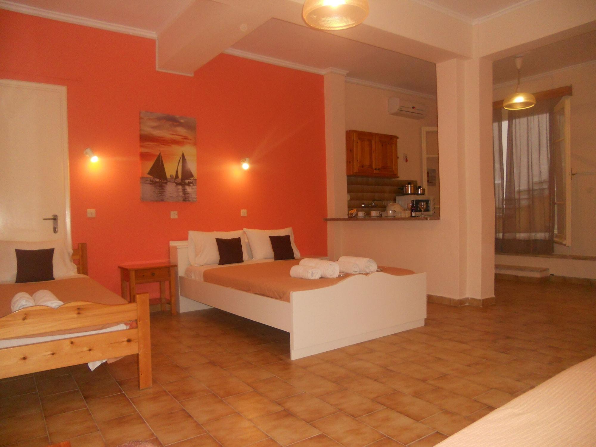 Elli Marina Studios And Apartments Benitses  Luaran gambar