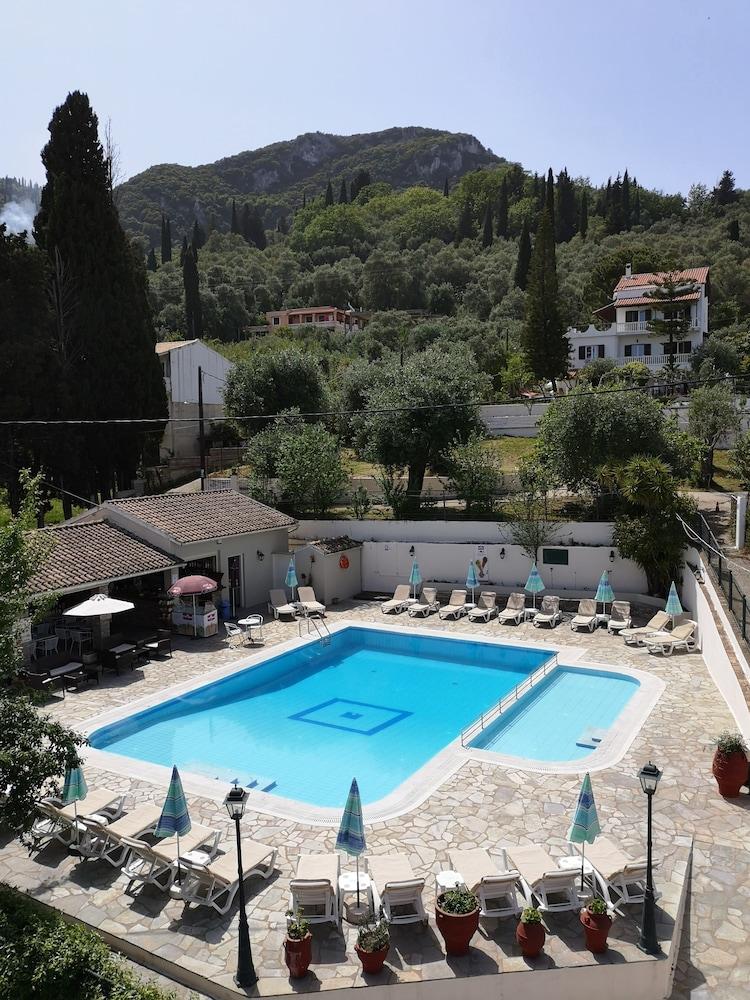 Elli Marina Studios And Apartments Benitses  Luaran gambar