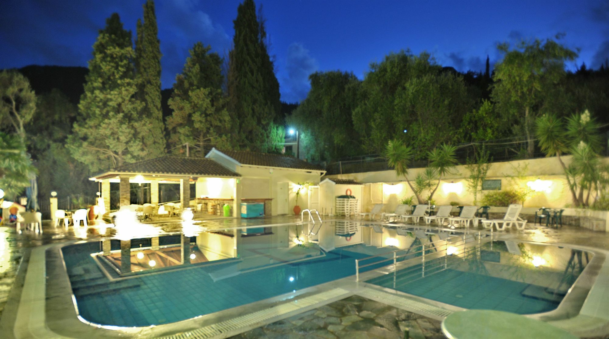 Elli Marina Studios And Apartments Benitses  Luaran gambar